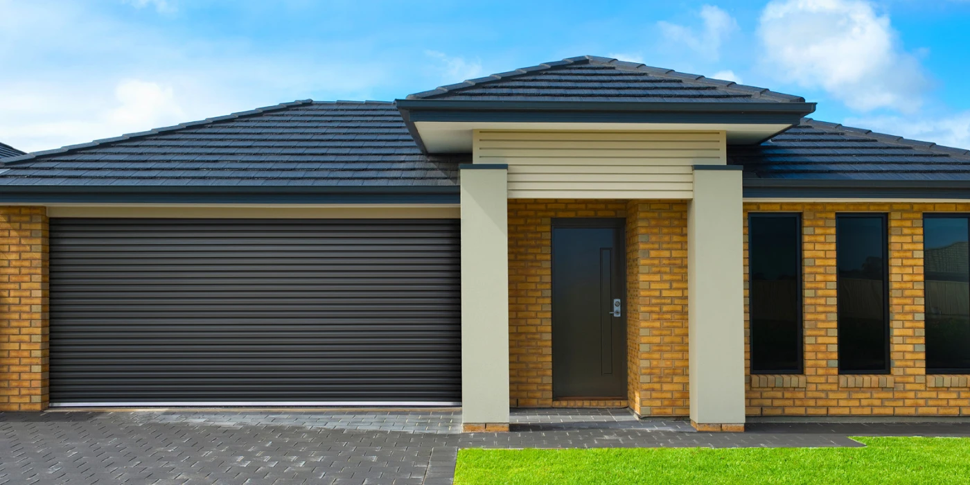 NovaTaur® Residential Roller Door